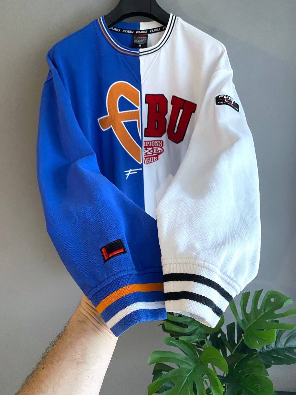 Fubu Vintage FUBU Men's White/Blue Hip Hop Oversized Sweatshirt M Size US M / EU 48-50 / 2 - 5 Thumbnail