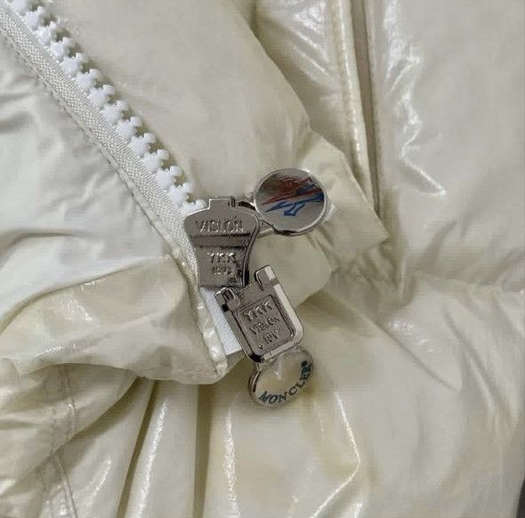 Moncler Vintage Moncler Puffer Jacket Size US XL / EU 56 / 4 - 10 Thumbnail
