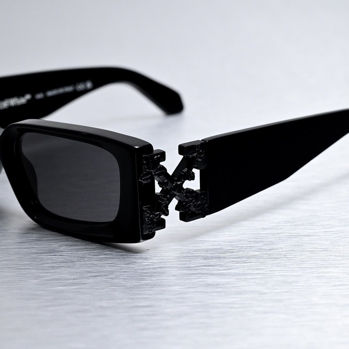 Off-White OFF WHITE ROMA SUNGLASSES Size ONE SIZE - 3 Thumbnail