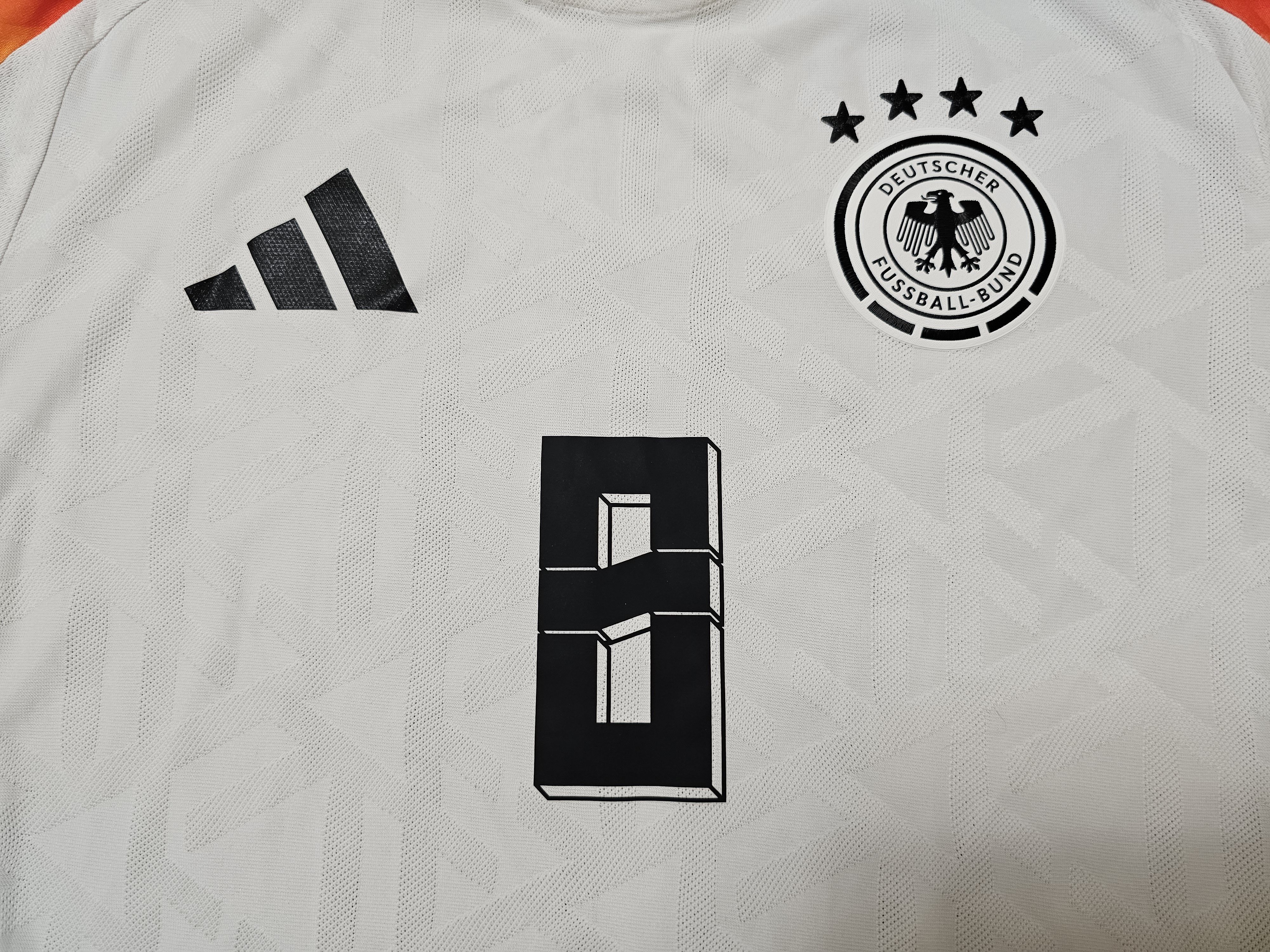 Adidas GERMANY 2024 HOME KROOS PLAYER VERSION FOOTBALL SHIRT SOCCER Size US M / EU 48-50 / 2 - 3 Thumbnail