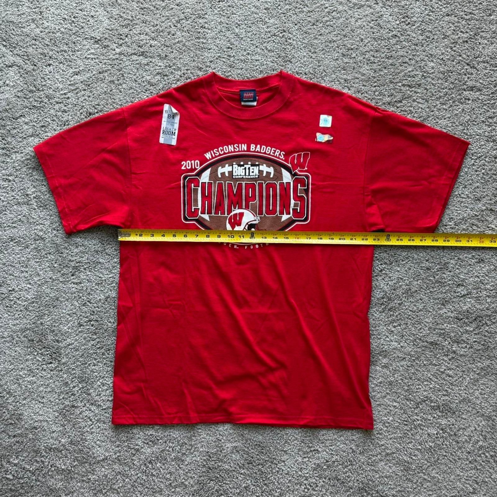 Other Y2k 2010 Wisconsin Badgers Big Ten Champions Red T-shirt XL Size US XL / EU 56 / 4 - 2 Thumbnail
