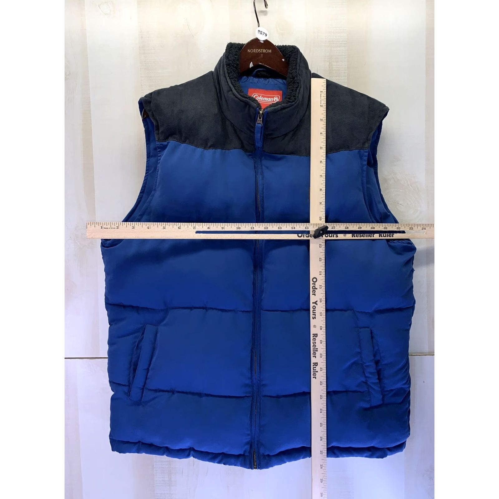 Vintage Coleman Vest Mens Blue W/Faux Suede Puffer Size L Regular Zip Open Front Outdoor Winter 8679 Size US L / EU 52-54 / 3 - 5 Thumbnail