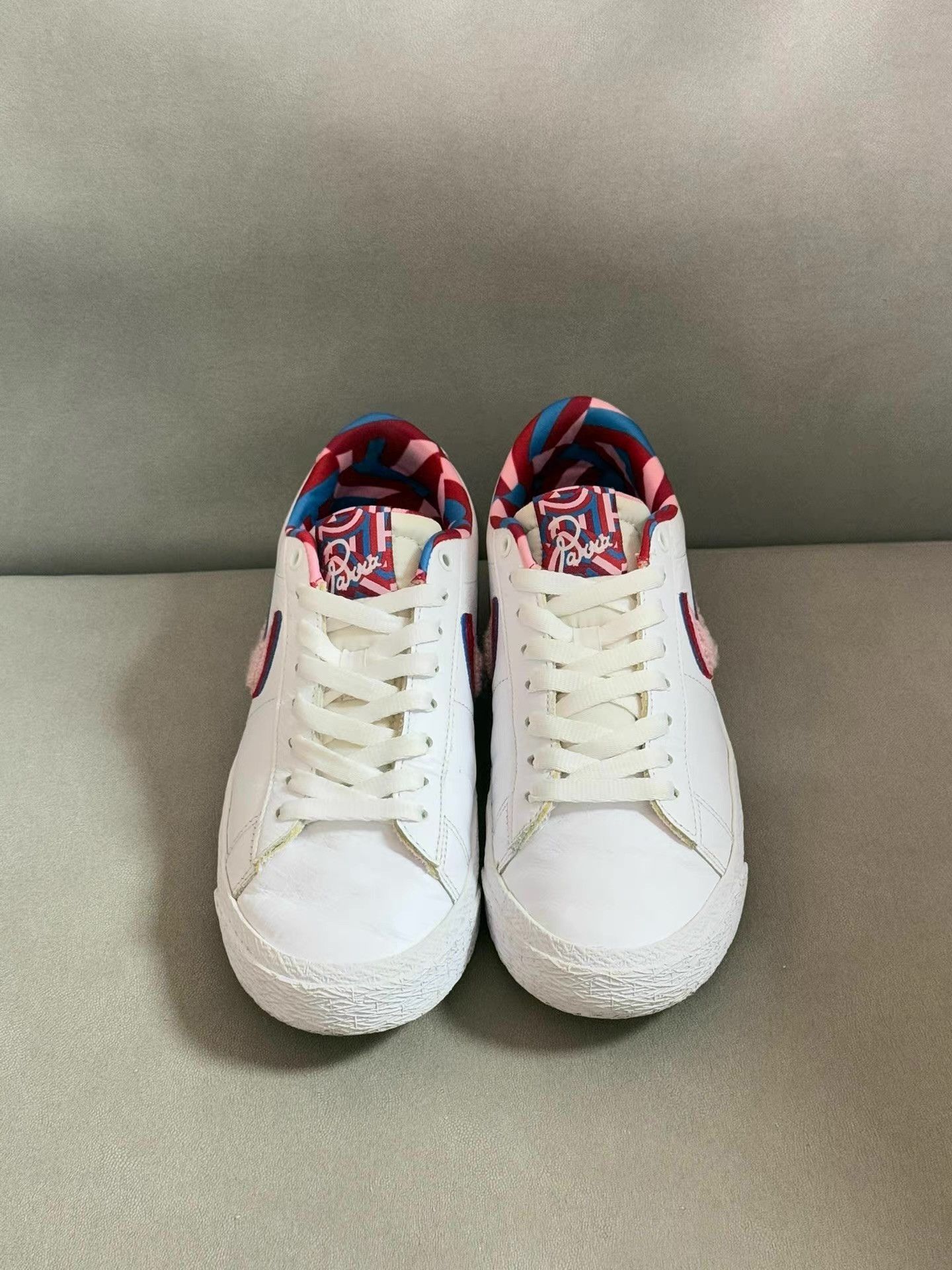 Nike A pair of Parra x Nike SB Blazer Low skate shoes。Ｑ20 Size US 7 / EU 40 - 6 Thumbnail