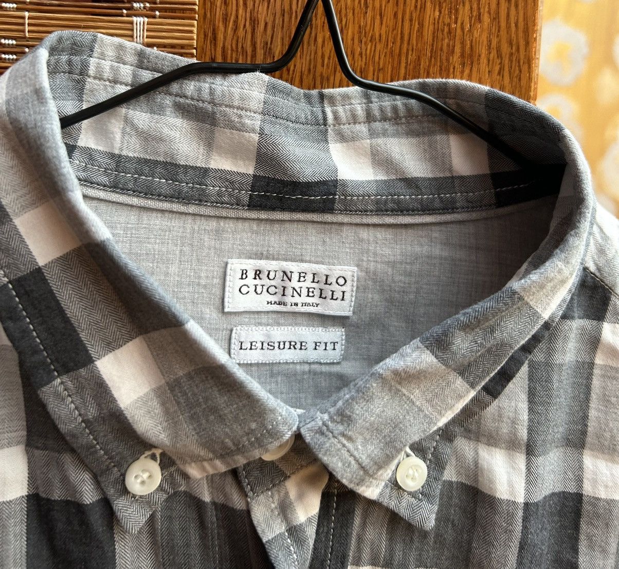 Brunello Cucinelli Brunello Cucinelli Leisure Fit Button Up L/S Check Shirt Size US XL / EU 56 / 4 - 4 Thumbnail