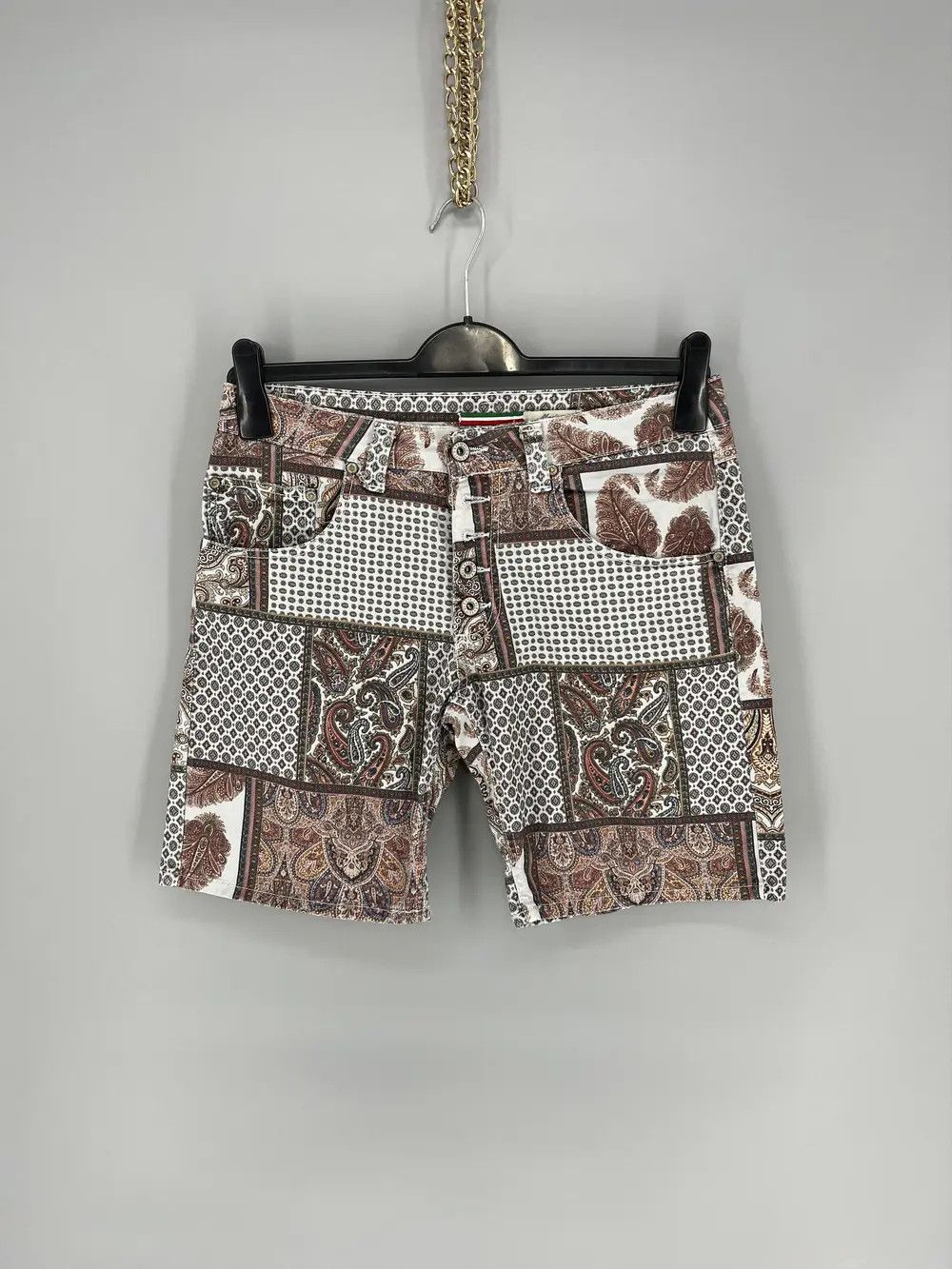 Vintage Vintage Y2K Please Shorts Size Medium bandana style Size US 30 / EU 46 - 1 Thumbnail