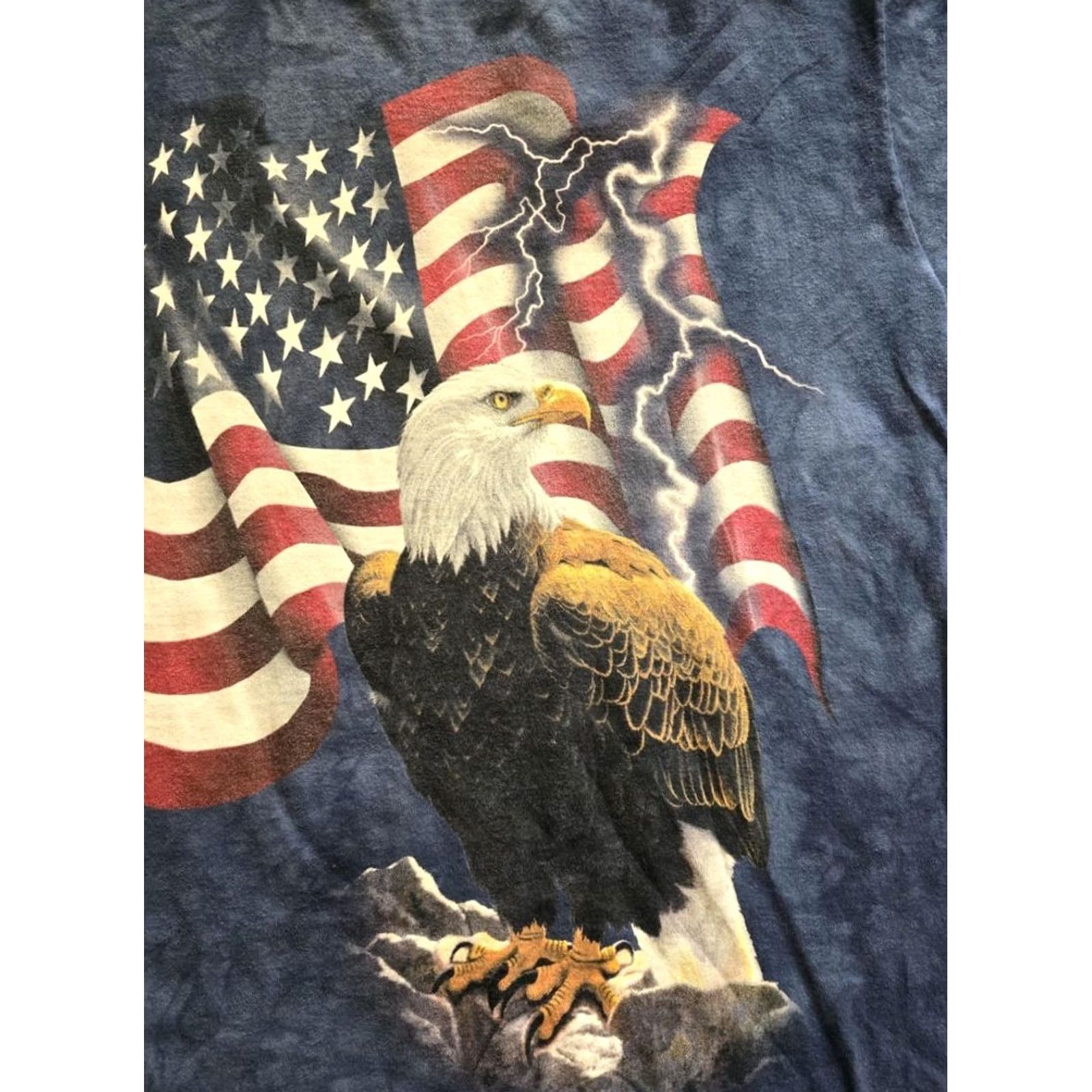 The Mountain VINTAGE The Mountain T-Shirt Shirt Patriotic American Flag Bald Eagle Blue Mens XL Regular Short Sleeve Crew Neck Size US XL / EU 56 / 4 - 5 Thumbnail