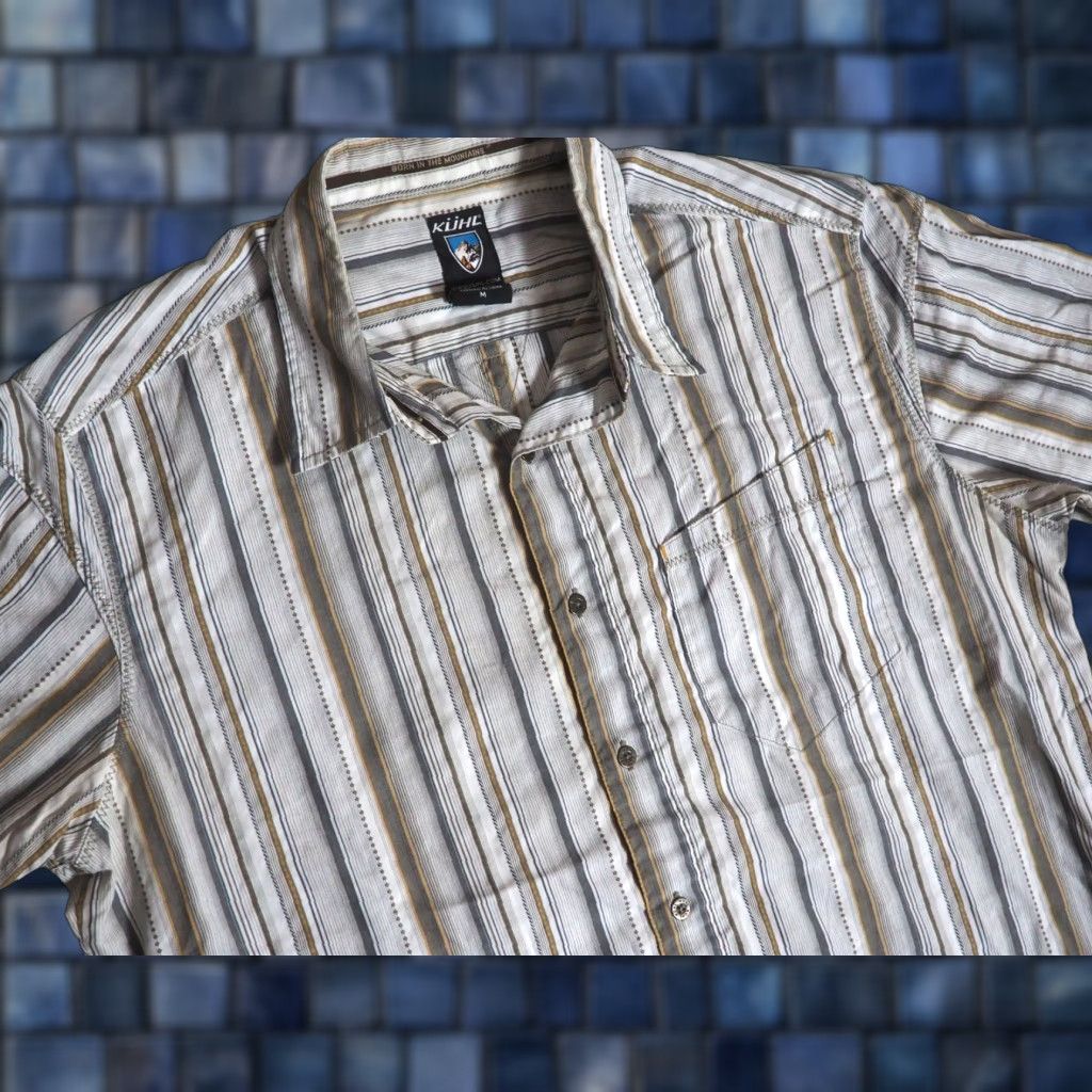 Vintage VTG Kuhl Shirt Outdoor Slant Pocket White Beige Striped Button-Up M Men Cotton Short Sleeve - 22.5" Pit to Pit 29" Length Size US M / EU 48-50 / 2 - 1 Thumbnail