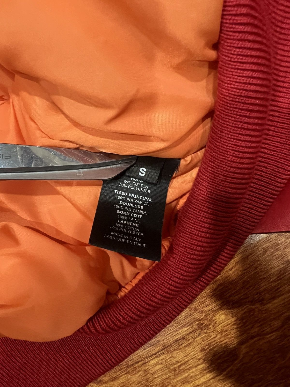 Vetements Vetements Red Cropped Bomber Jacket Size US S / EU 44-46 / 1 - 8 Thumbnail