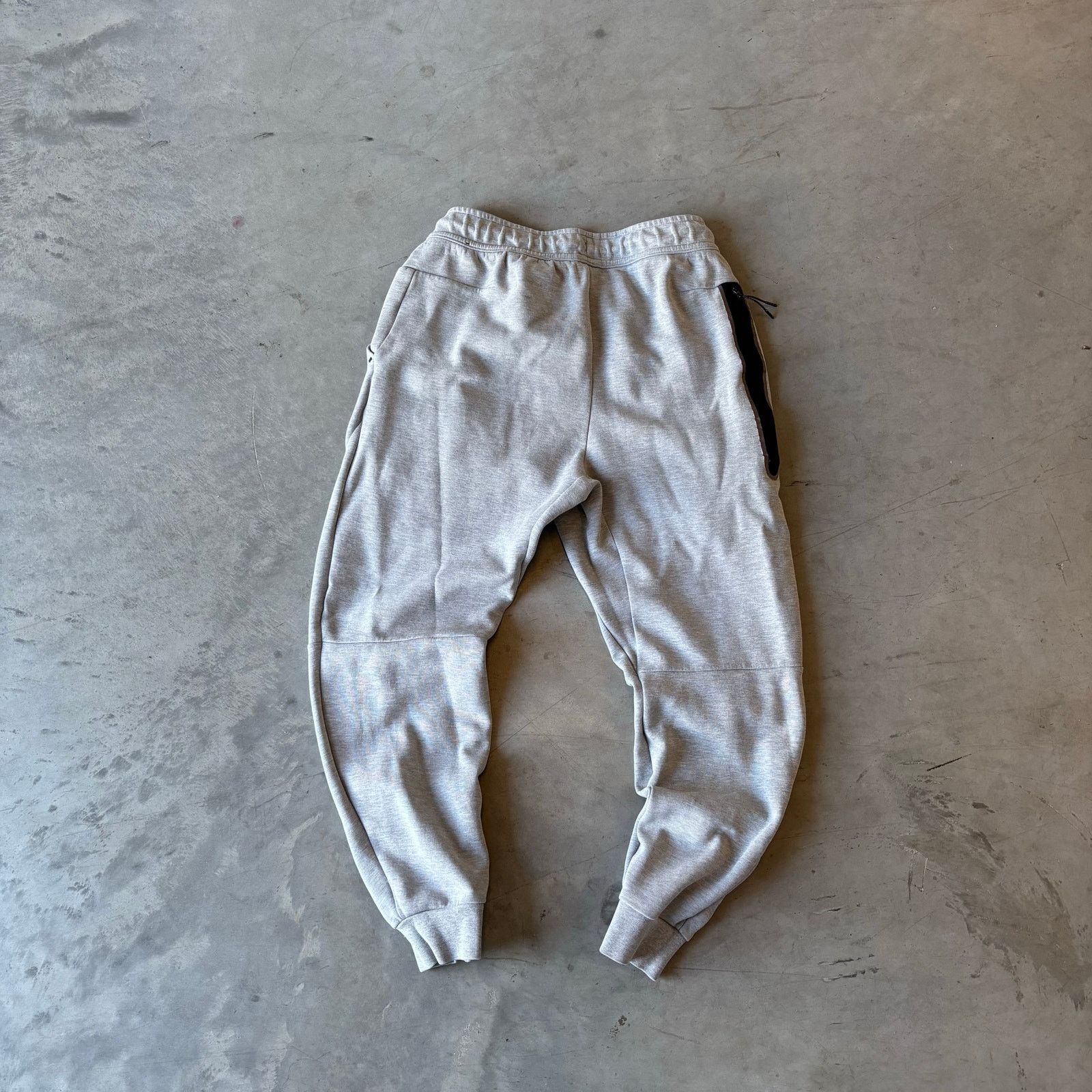 Nike Grey Nike Tech Jogger Sweatpants Size US 28 / EU 44 - 3 Thumbnail