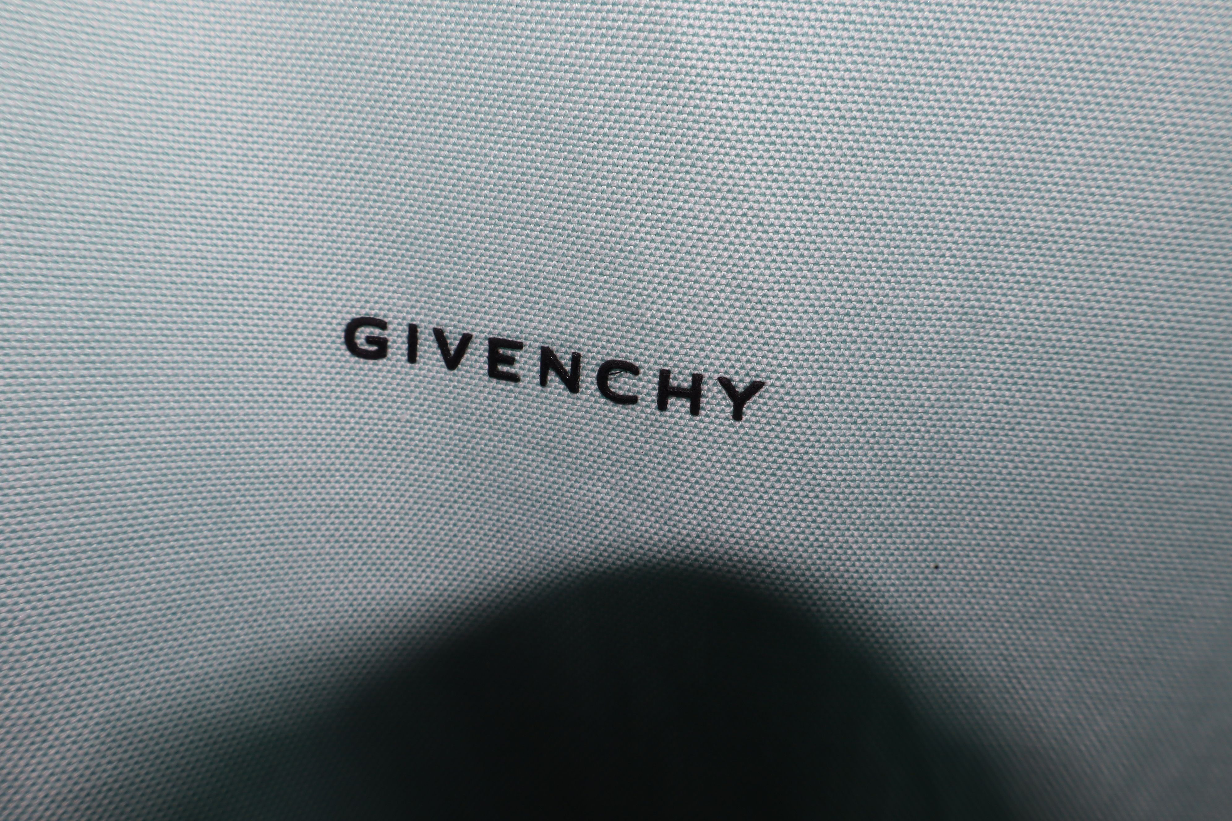 Givenchy Mint logo print shirt Size US S / EU 44-46 / 1 - 8 Thumbnail