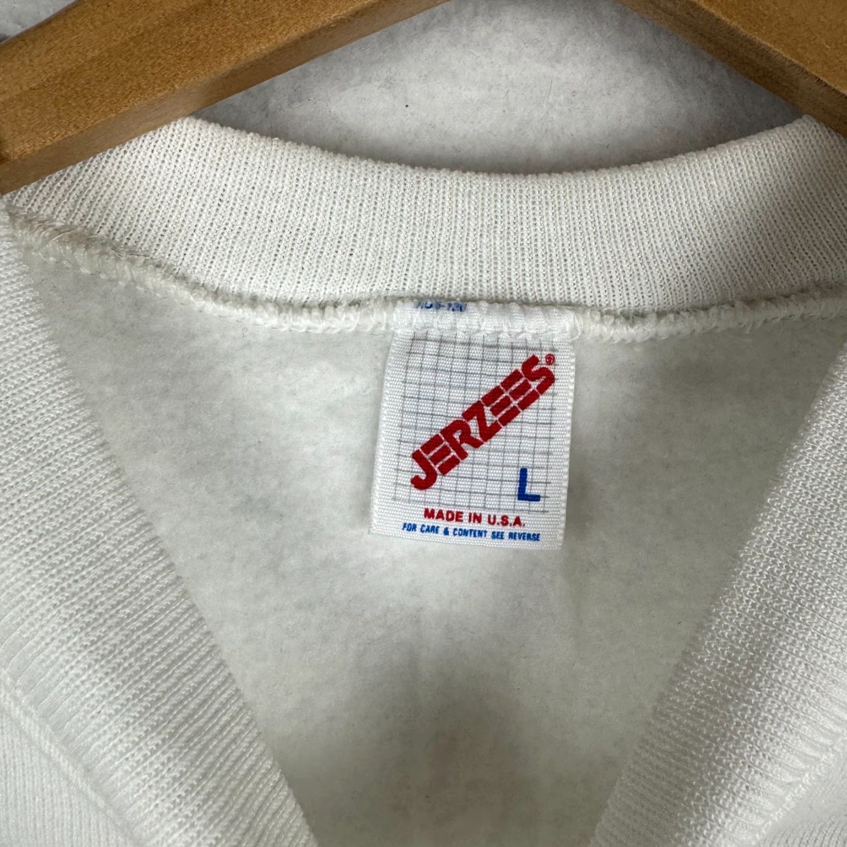 Jerzees VINTAGE Jerzees Sweatshirt Pullover Regular L White 90s 80s NOS Made in USA Mens Long Sleeve Crew Neck Cotton Fleece Size US L / EU 52-54 / 3 - 4 Thumbnail