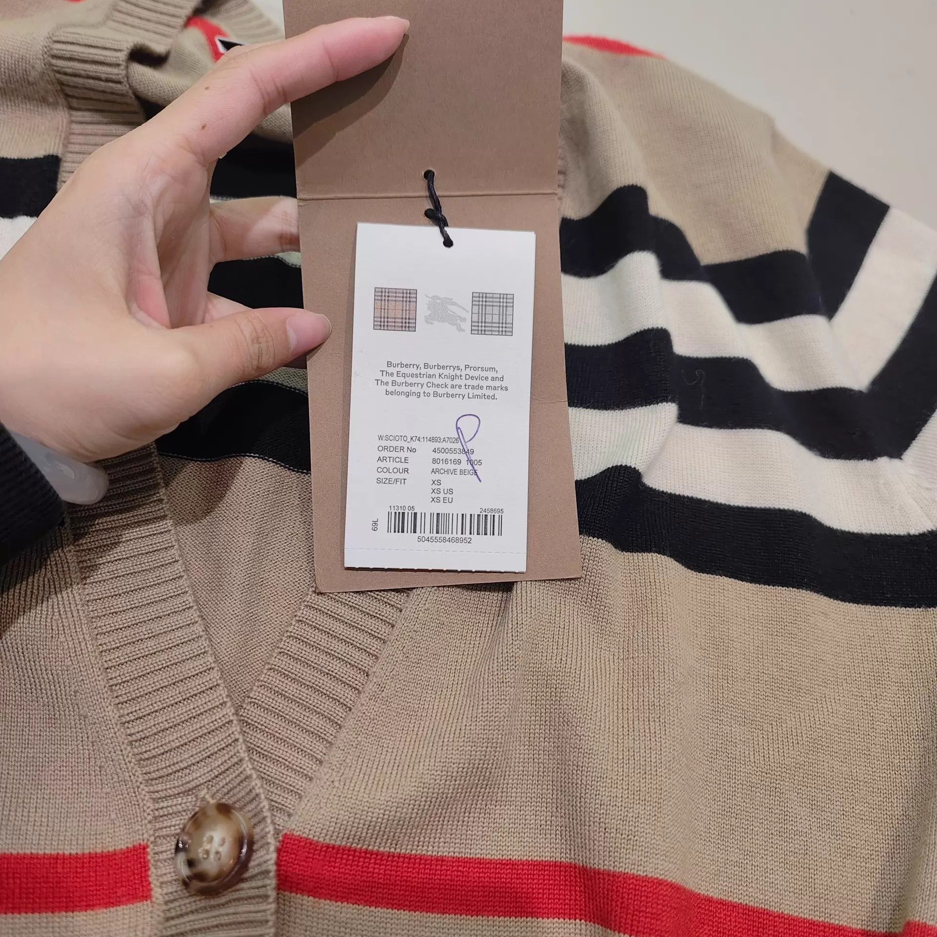 Burberry Burberry Plaid Cardigan XS New With Tags Size XS / US 0-2 / IT 36-38 - 4 Thumbnail