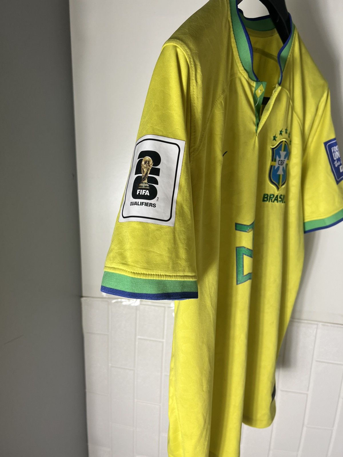 Vintage VERY RARE NIKE BRAZIL SOCCER JERSEY RETRO BLOKECORE Y2K 90s Size US M / EU 48-50 / 2 - 5 Thumbnail
