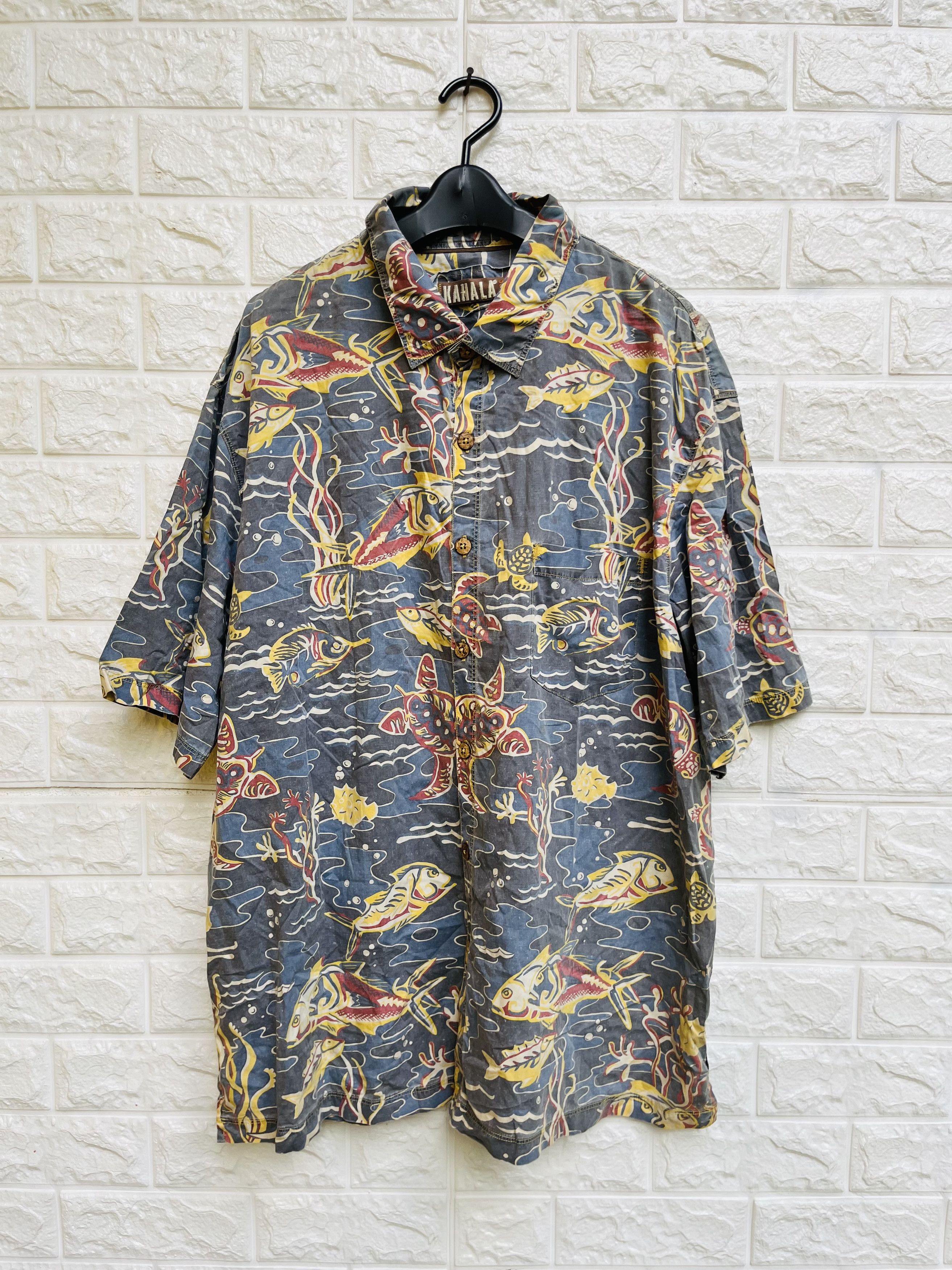image of Hawaiian Shirt x Vintage Kahala Hawaiian Hip Hop Fashion Style, Men's (Size XL)