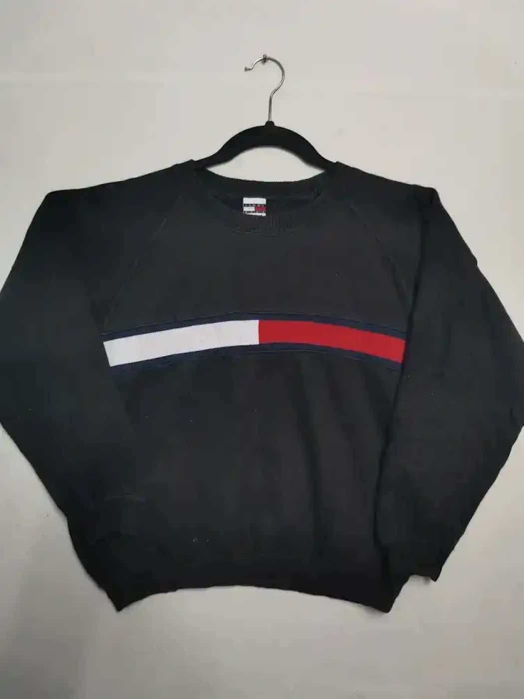 Tommy Hilfiger Vintage Tommy Girl Sweatshirt Size US L / EU 52-54 / 3 - 1 Thumbnail