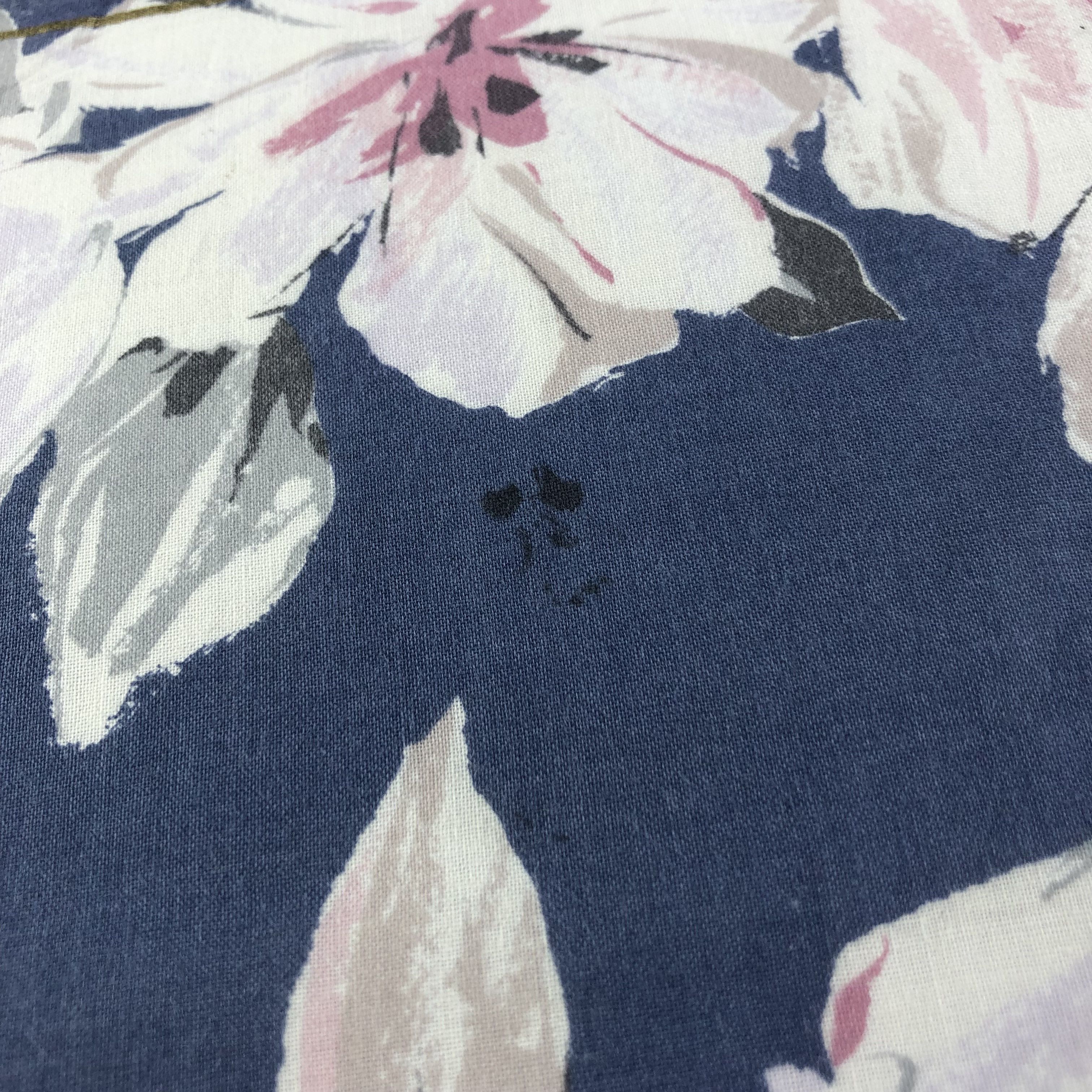 Katharine Hamnett London Katharine Hamnett Handkerchief Neckerchief Bandana H1554 Size ONE SIZE - 5 Thumbnail