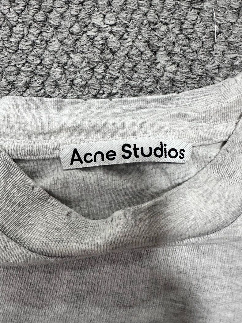 Acne Studios acne studios Grey round-neck T-shirt 2506-Nextarrow Size US M / EU 48-50 / 2 - 8 Thumbnail