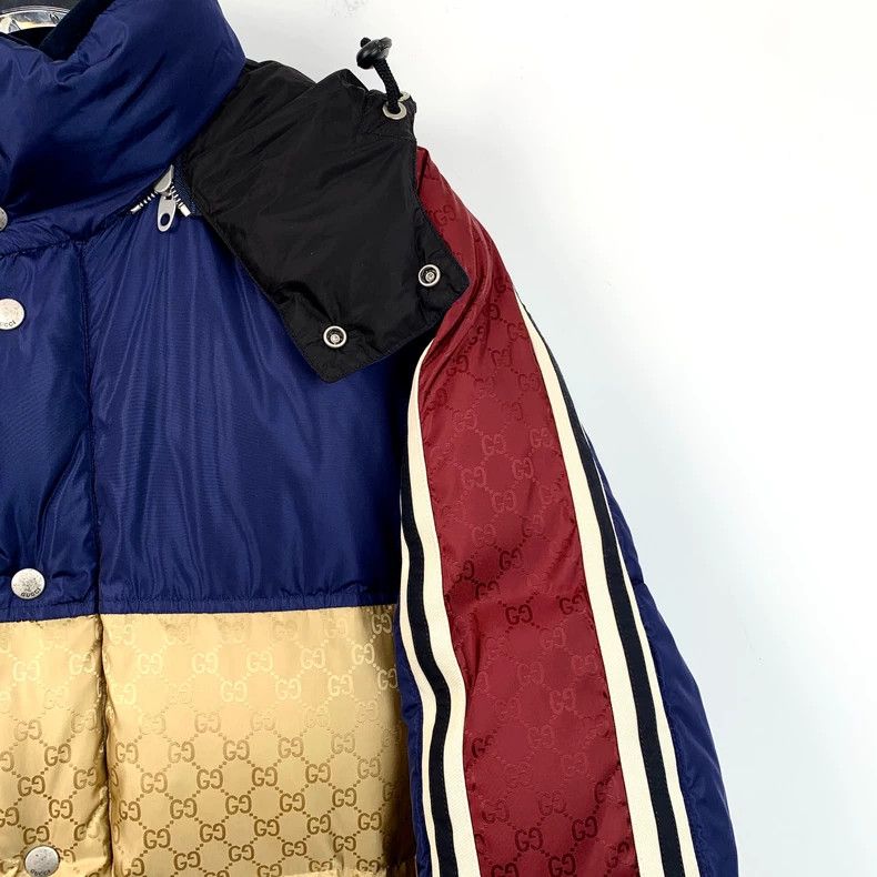 Gucci Gucci Color block logo printed full print hooded down jacke Size US M / EU 48-50 / 2 - 3 Thumbnail