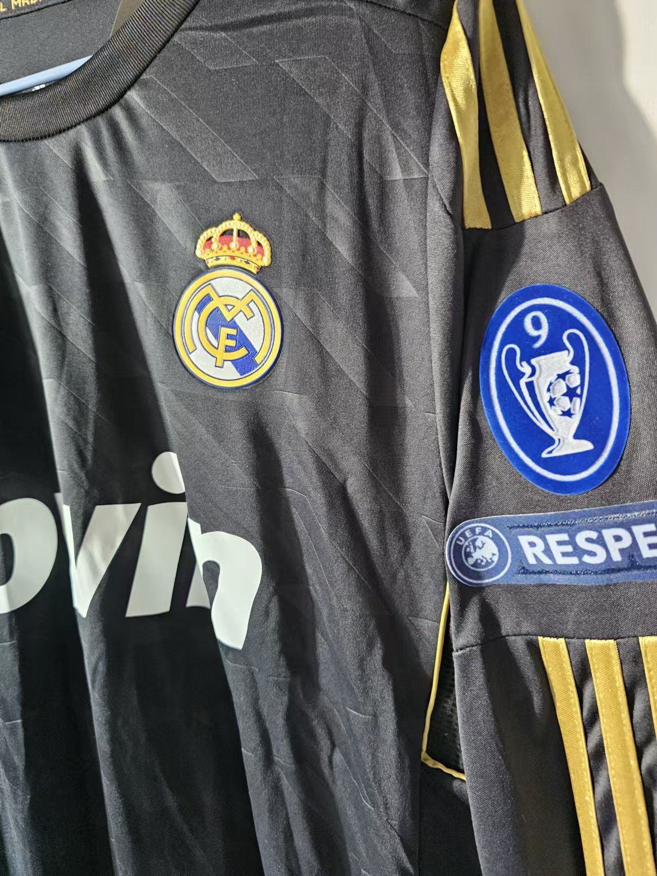 Other 2011 2012 Real Madrid #7 C Ronaldo Jersey Size US S / EU 44-46 / 1 - 3 Thumbnail