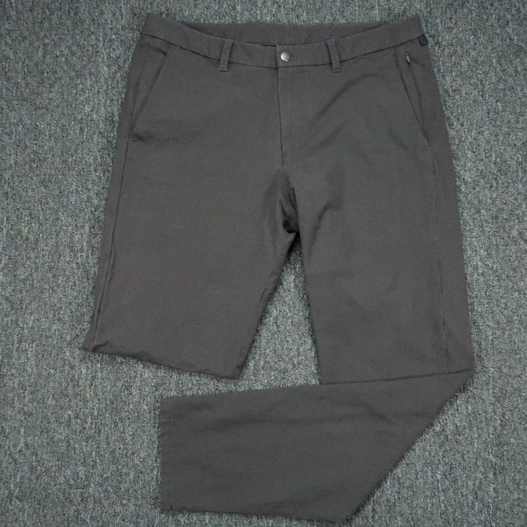 Lululemon Lululemon Pants Mens 36x32 Gray Commission Slim Novelty Stretch Chino Golf Shirt Accessories? Size US 36 / EU 52 - 2 Thumbnail