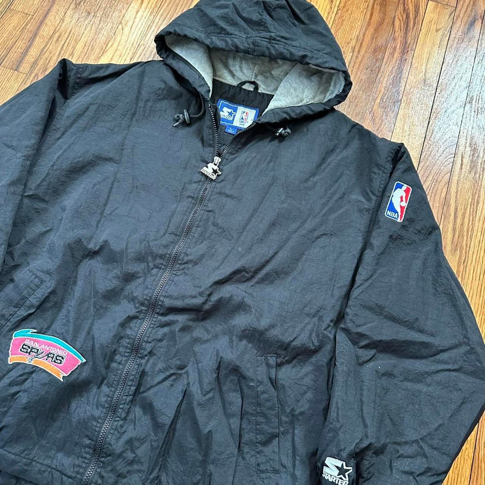 Starter Vintage Starter San Antonio Spurs Full Zip Jacket NBA size L Size US L / EU 52-54 / 3 - 7 Thumbnail