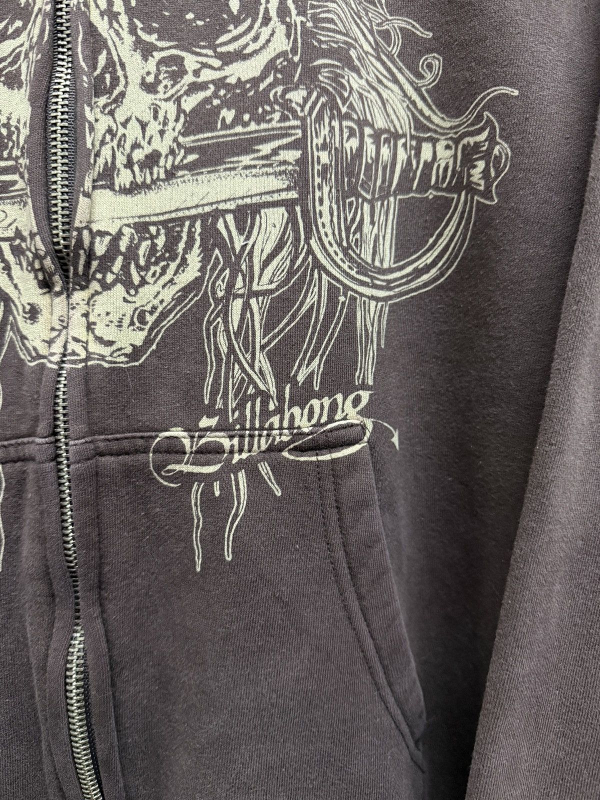 Affliction 💀 2000s Billabong Skull Zip up Hoodie Affliction styled Size US M / EU 48-50 / 2 - 3 Thumbnail