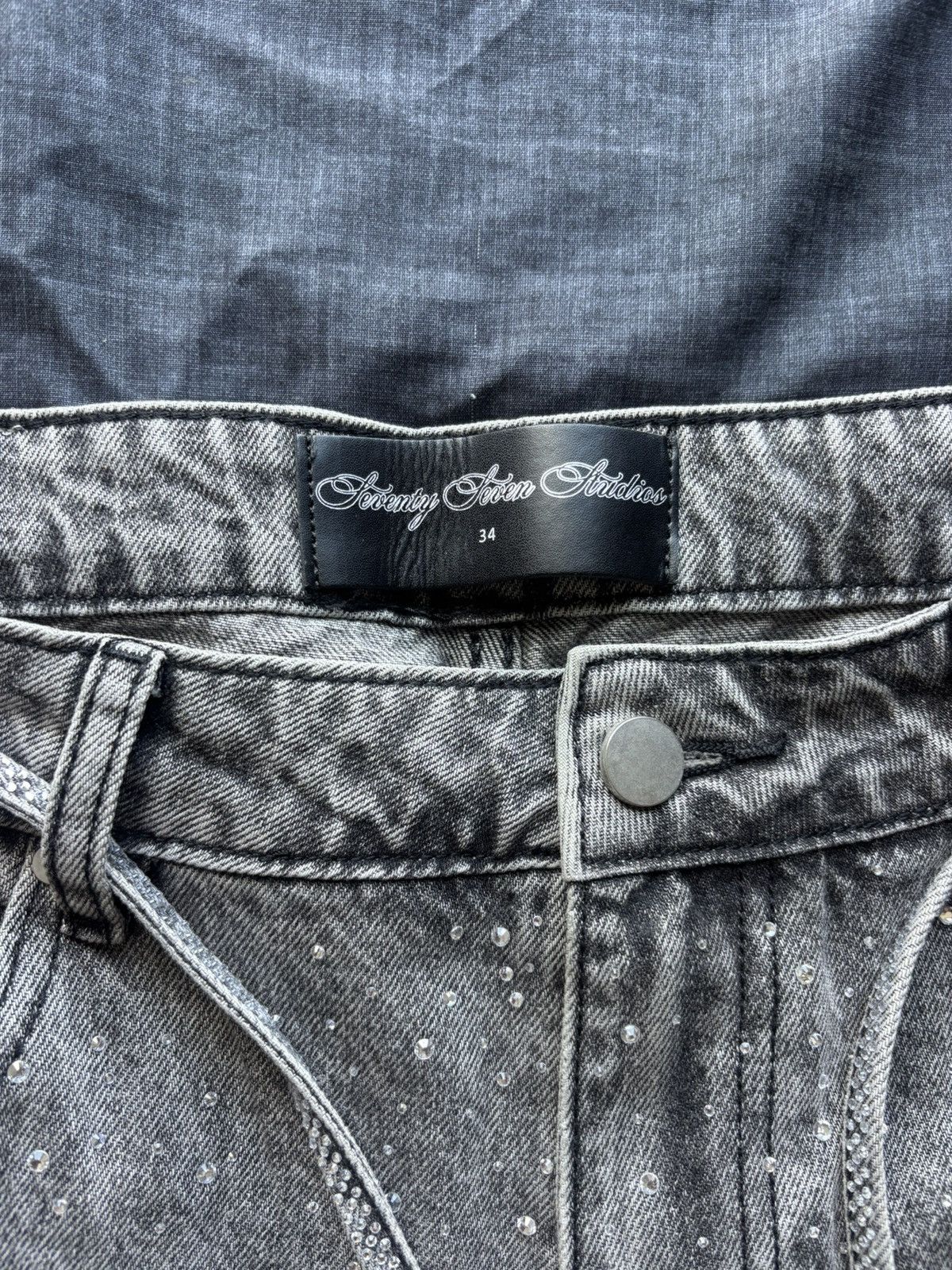 Other 77 Studios “Pop Star” Jorts (Size 34) Size US 34 / EU 50 - 3 Thumbnail