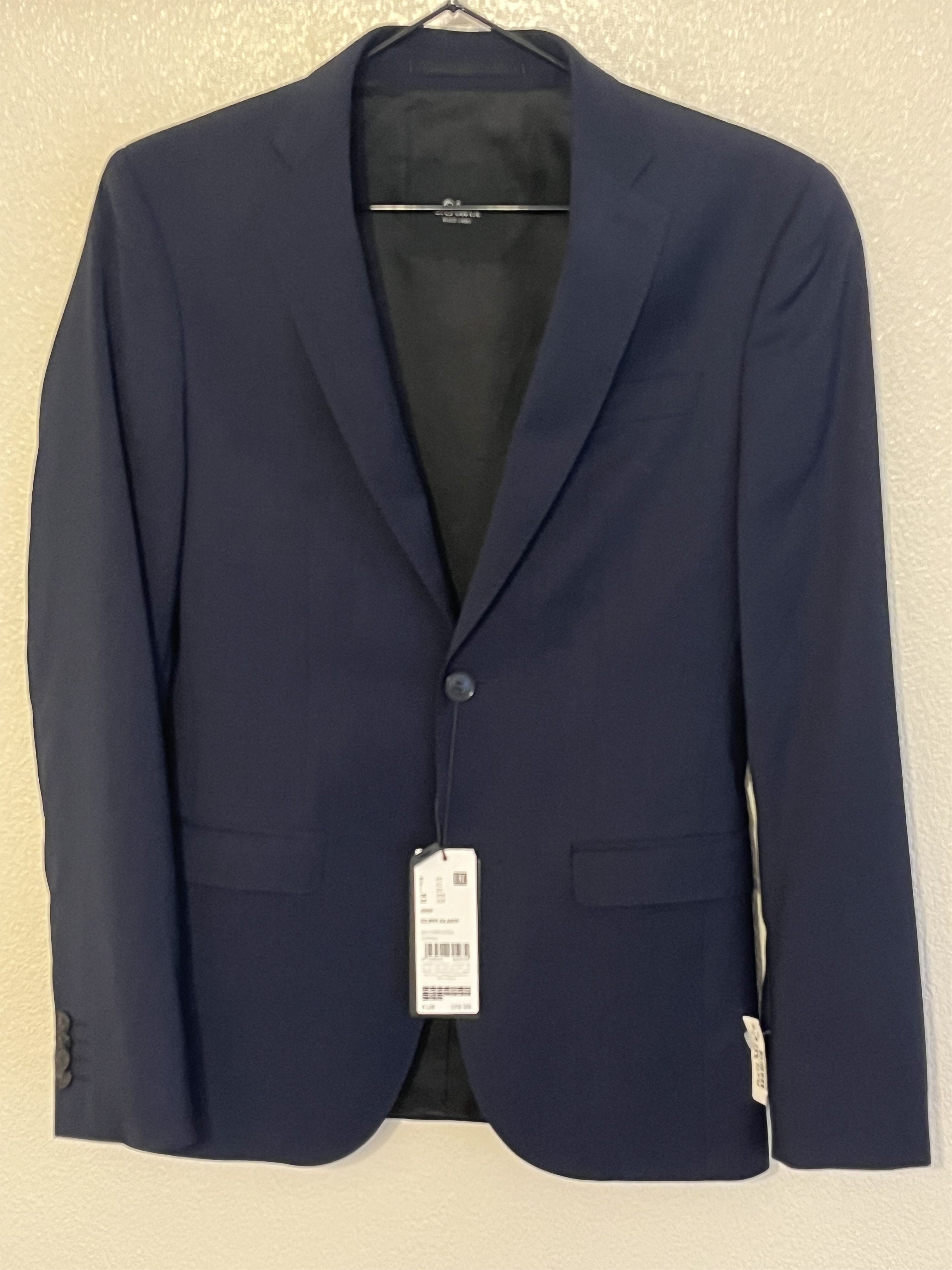 s.Oliver Navy Suit Size 34S - 1 Thumbnail
