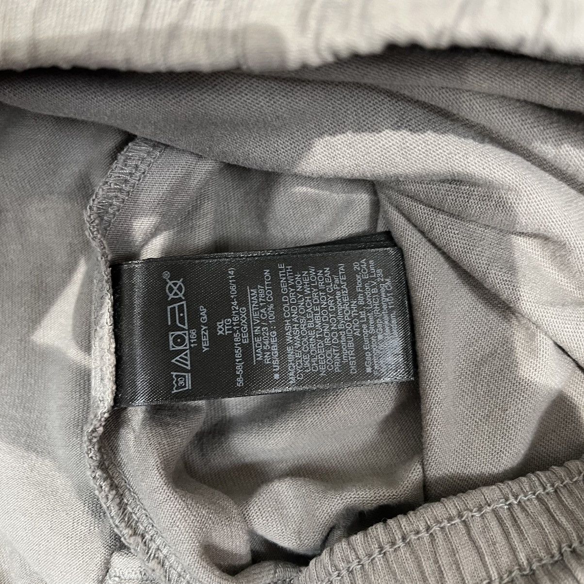 Gap × Yeezy Yeezy x Gap Fleece Jogging Pants Grey Size US 38 / EU 54 - 13 Thumbnail