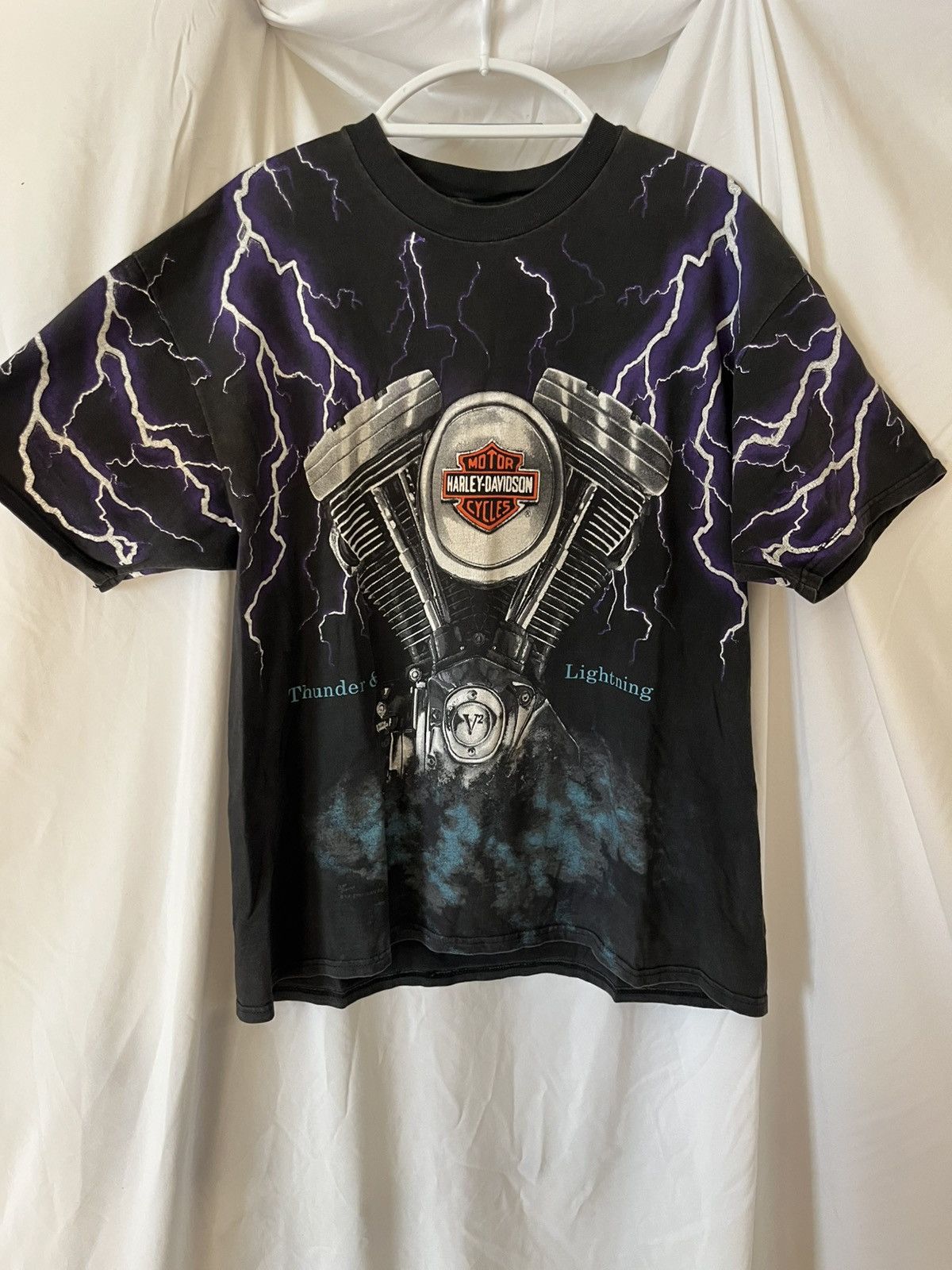 Harley Davidson Harley thunder and lightning Davidson purple vintage tshirt Size US XL / EU 56 / 4 - 4 Thumbnail