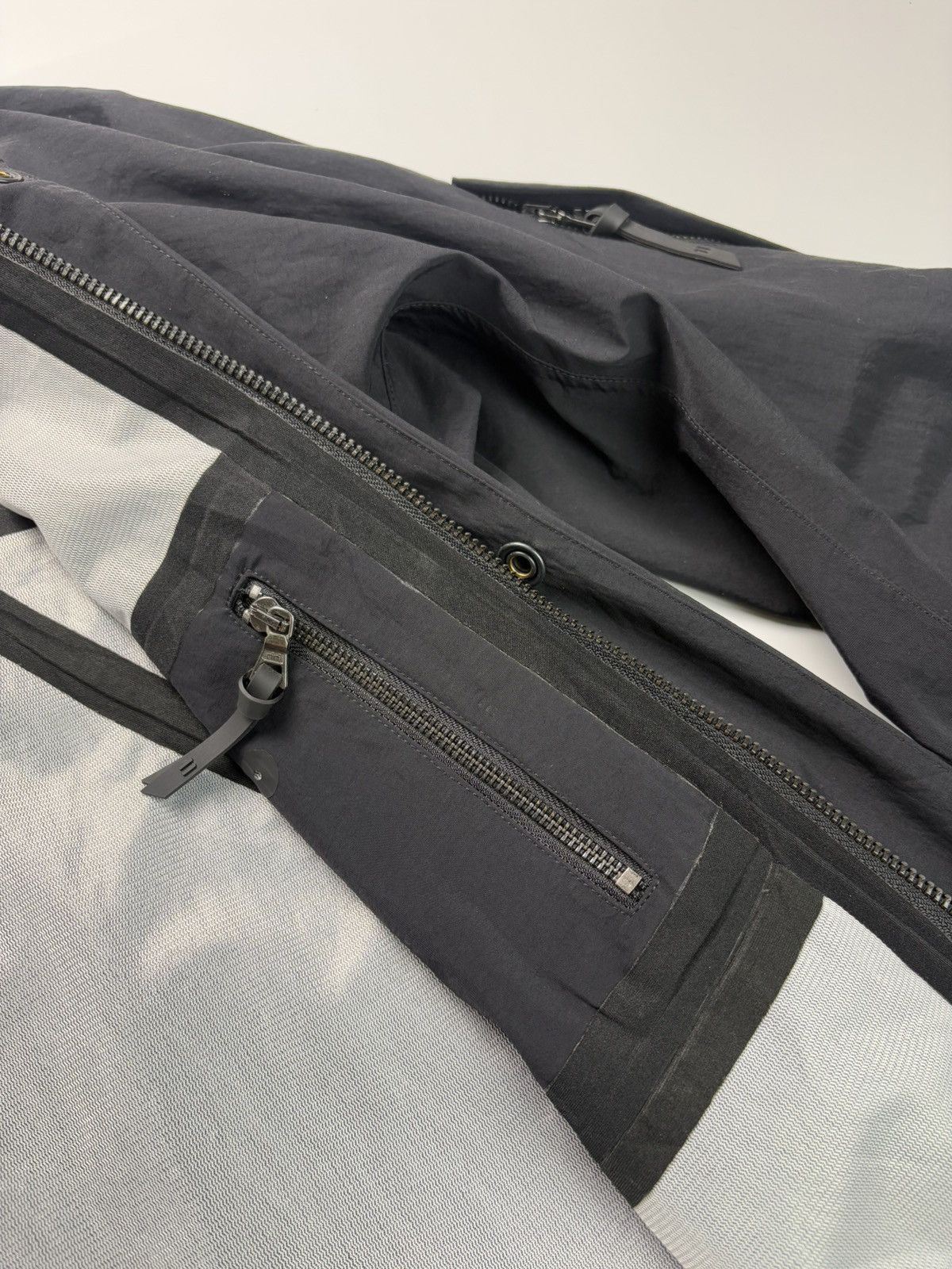11 By Boris Bidjan Saberi 11 by Boris Bidjan Saberi Reflective Tape Outdoor Parka Size US XL / EU 56 / 4 - 11 Thumbnail