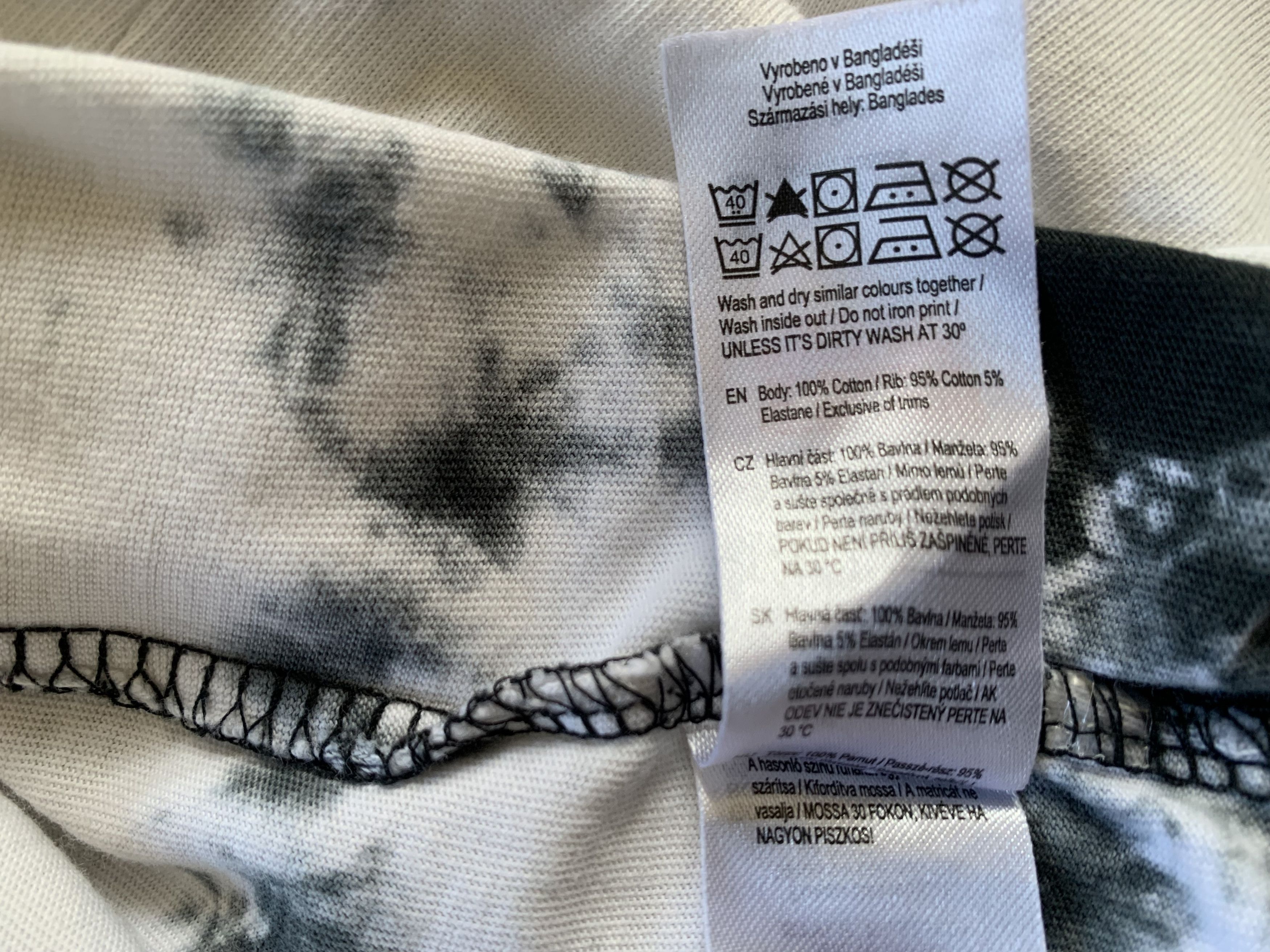 AC/DC × Band Tees × Vintage AC/DC Tie Dye T Shirt 2022 Size US S / EU 44-46 / 1 - 8 Thumbnail