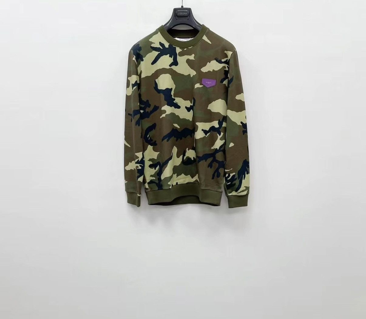 Givenchy Givenchy 100% Cotton Camouflage Sweatshirt J30 Size US L / EU 52-54 / 3 - 1 Thumbnail