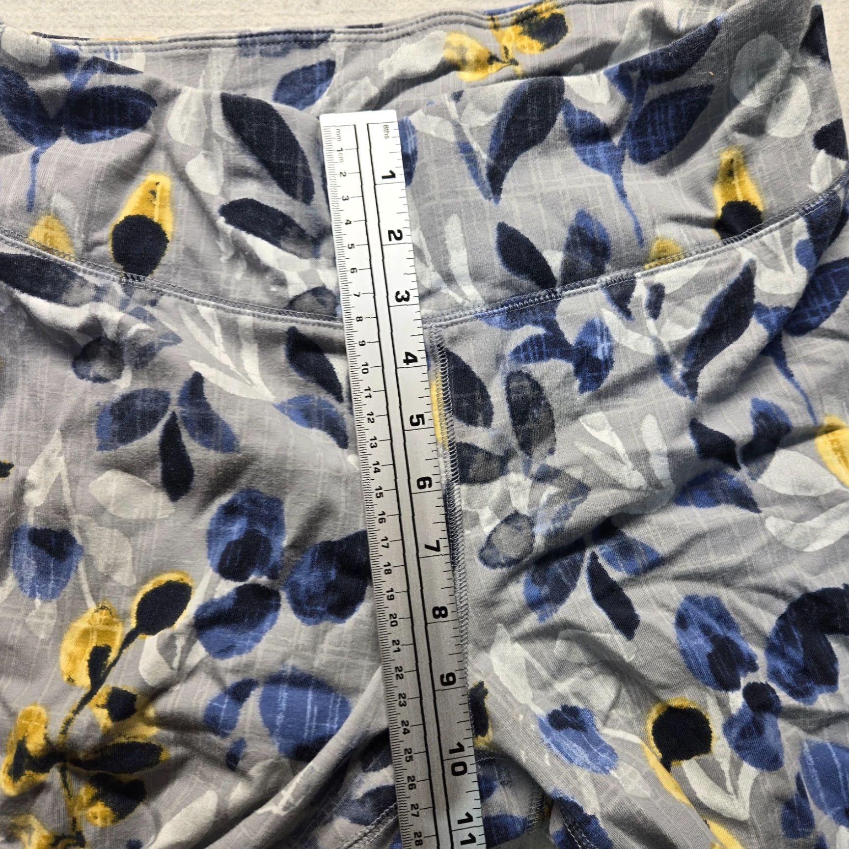 Vintage Active C Leggings Adult Medium Women's Gray Floral Flower Spandex Fitness Size 32" / US 10 / IT 46 - 5 Thumbnail