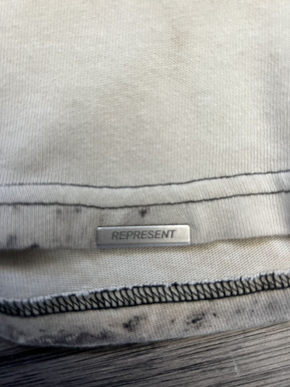 Represent Clo. Represent Logo Tshirt Size US L / EU 52-54 / 3 - 3 Thumbnail