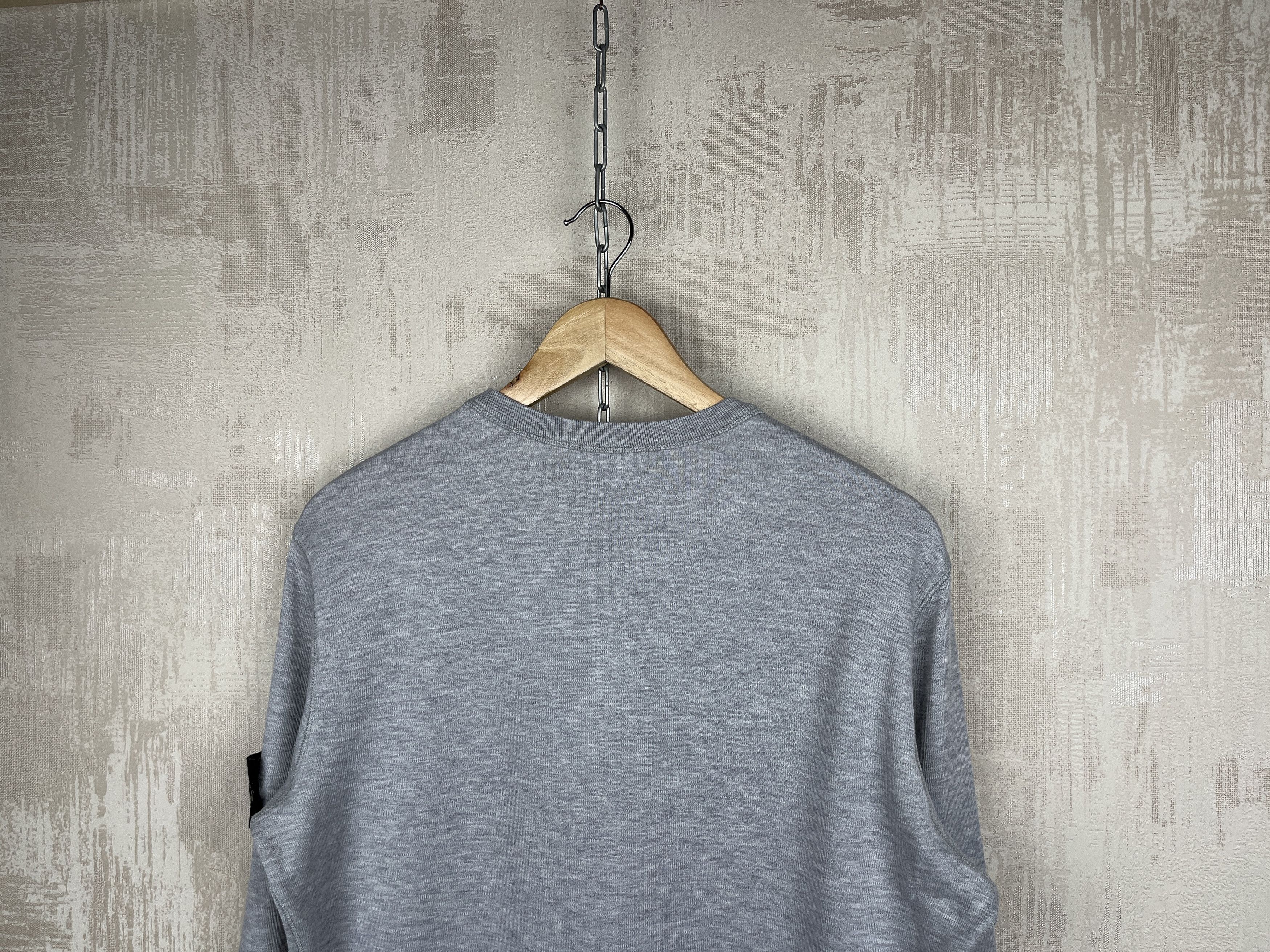 Stone Island Stone Island Vintage Crew Neck Sweatshirt Size US L / EU 52-54 / 3 - 18 Thumbnail