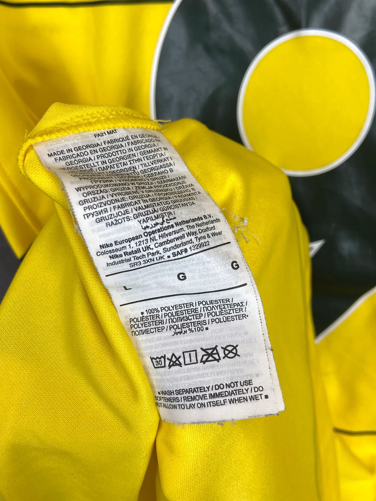 Nike Nike Chelsea FC Lukaku Jersey Yellow Size L Size US L / EU 52-54 / 3 - 9 Thumbnail