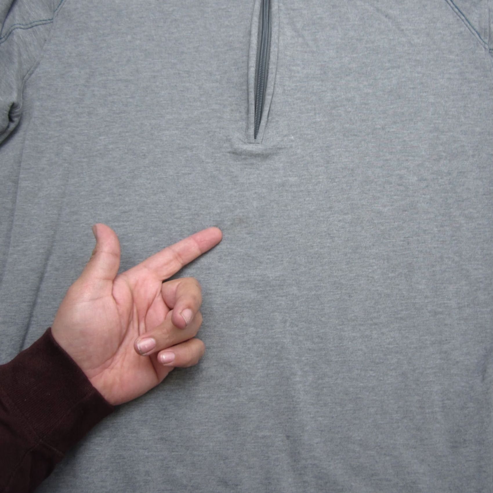 Vintage Tasc Sweater Mens Medium Gray 1/4 Zip Bamboo Performance Base Layer Pullover Size US M / EU 48-50 / 2 - 5 Thumbnail