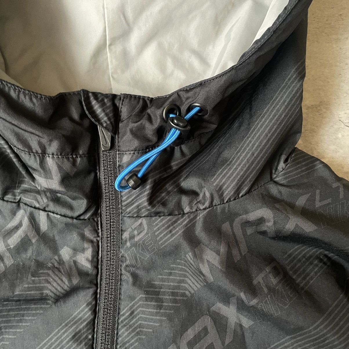 Nike × Nike ACG × Vintage Vintage 90s Nike Air Max Ltd Light Jacket Size US M / EU 48-50 / 2 - 4 Thumbnail