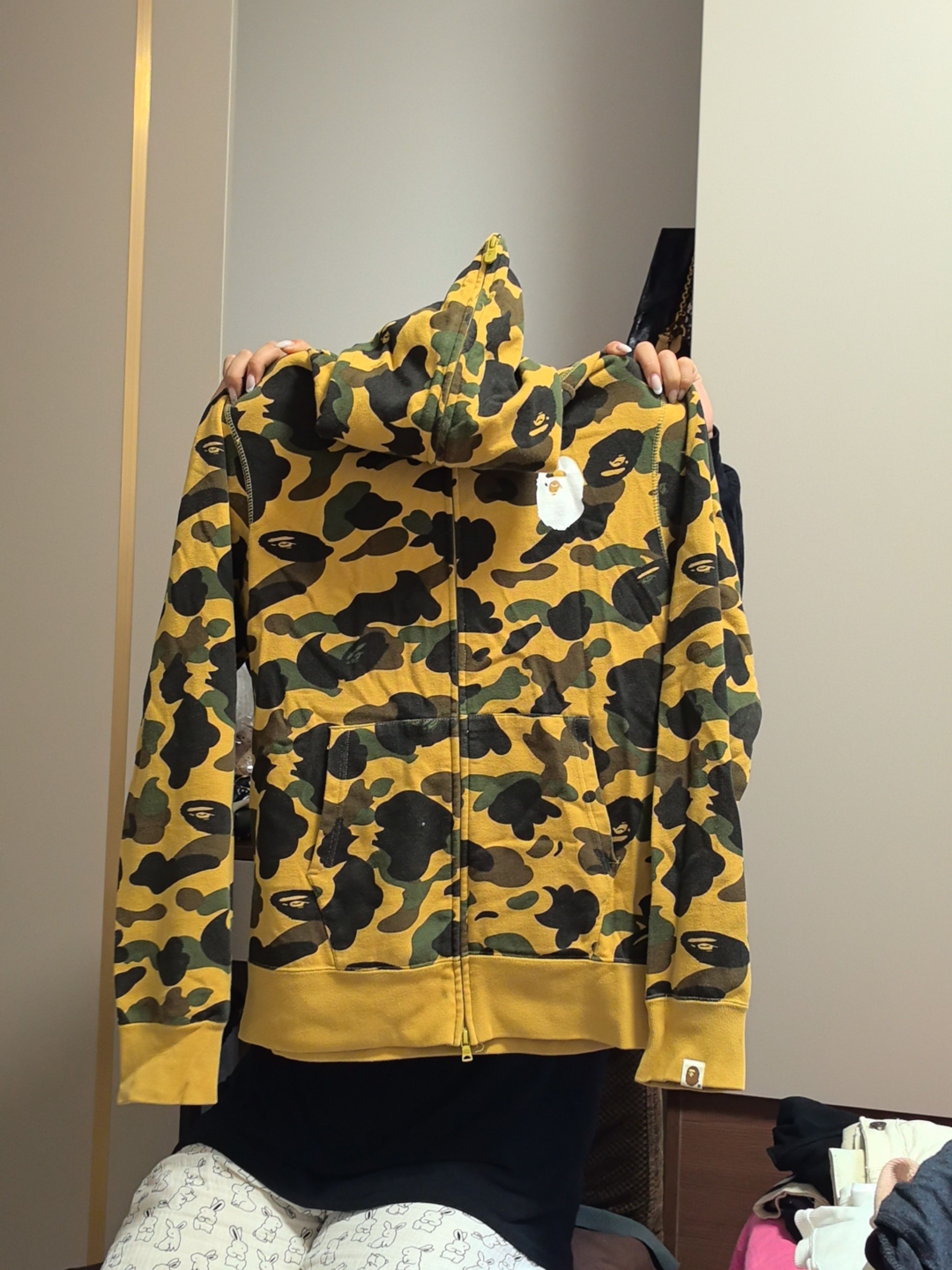 Bape A Bathing Ape Camo Hoodie Size L Size US L / EU 52-54 / 3 - 1 Thumbnail