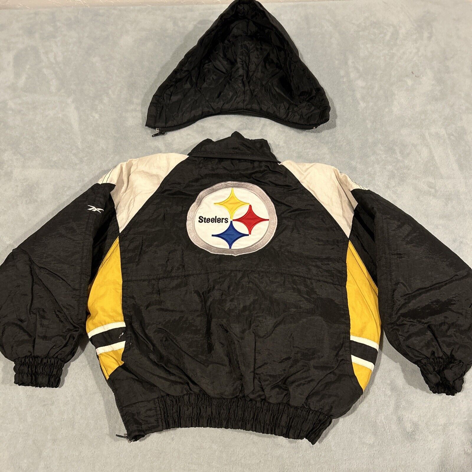 Reebok VTG Reebok Pittsburgh Steelers Puffer Hoodie Youth Small BIO Size S / US 4 / IT 40 - 1 Thumbnail