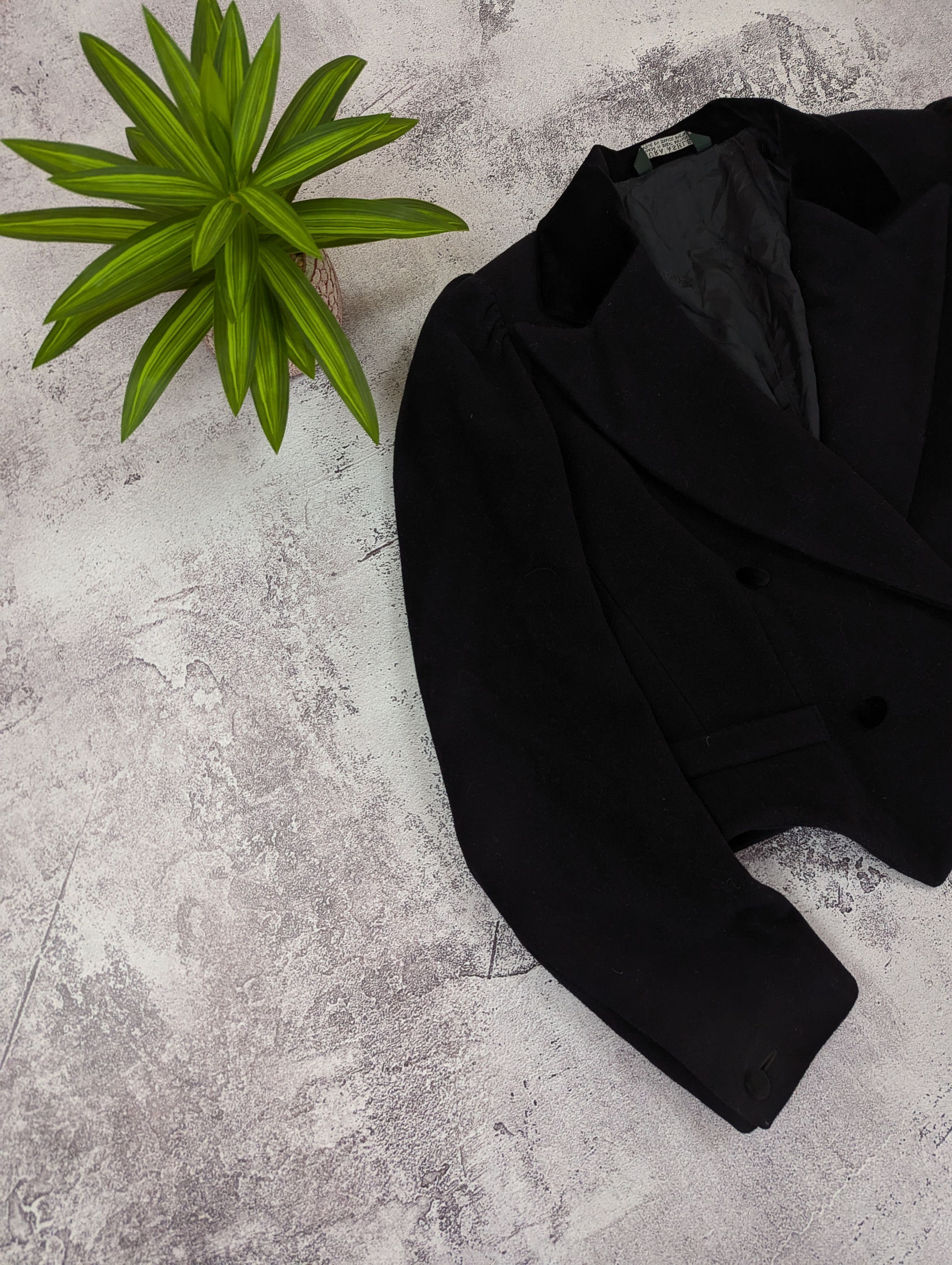 Laura Ashley Laura Ashley Vintage Black Cropped Wool Blazer Jacket Size L / US 10 / IT 46 - 5 Thumbnail