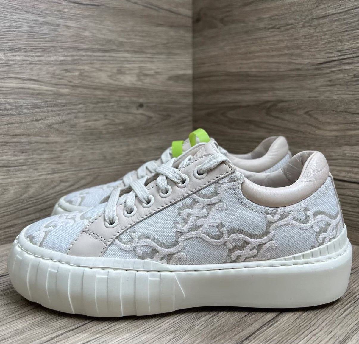 Fendi Fendi Force Beige & White Retro Sneakers J41 Size US 6 / IT 36 - 1 Thumbnail