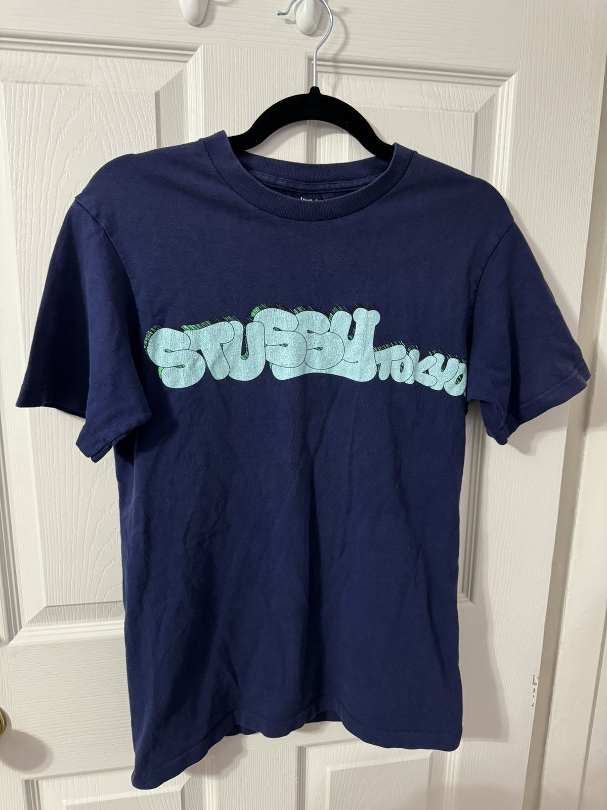 Other Rare Vintage 1990s Stussy Tokyo Graffiti Logo T Shirt Size US S / EU 44-46 / 1 - 1 Thumbnail