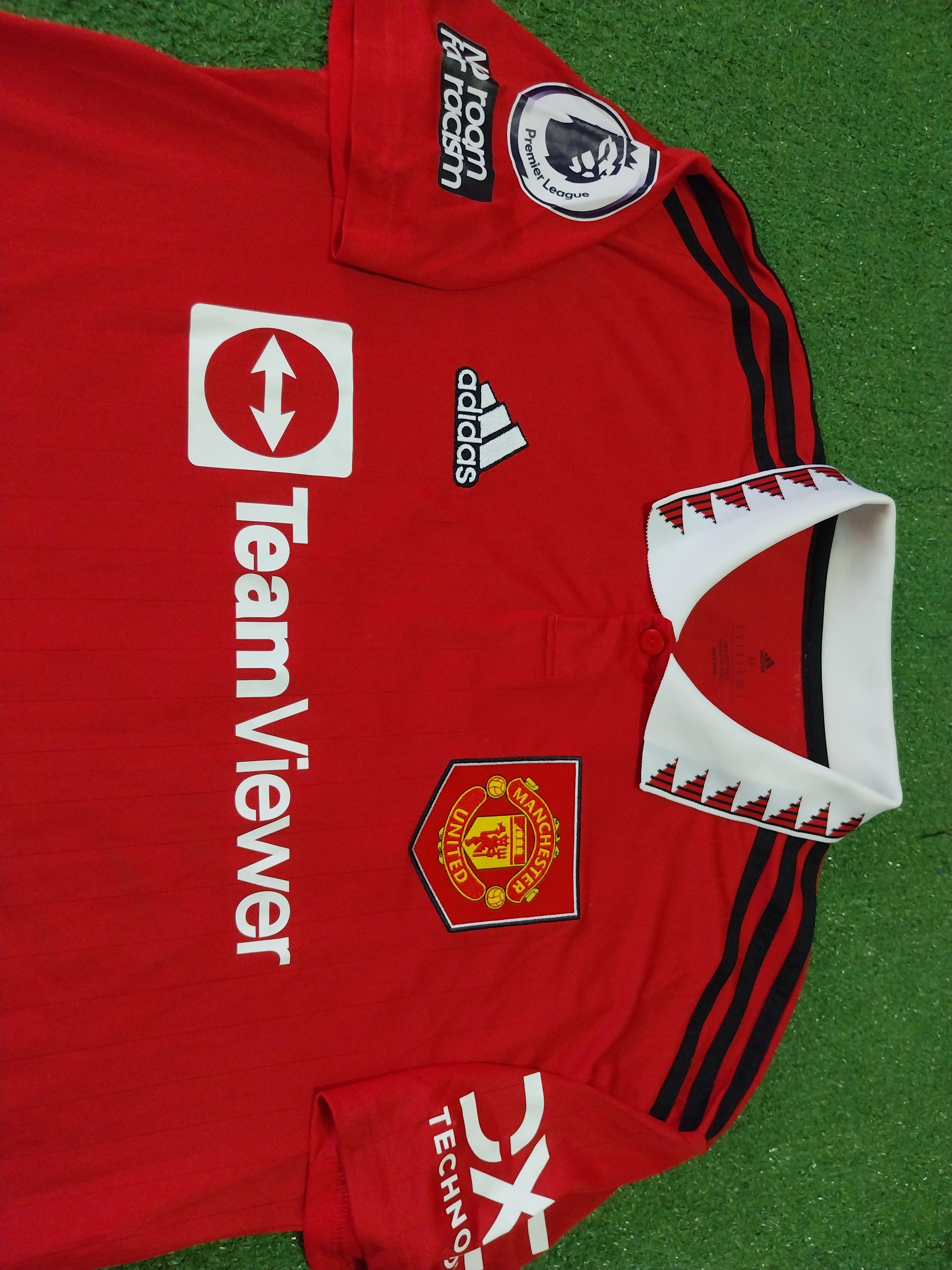 Adidas Manchester united home 2022/2023 c. ronaldo jersey football Size US M / EU 48-50 / 2 - 3 Thumbnail