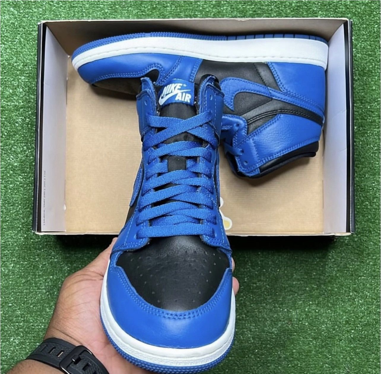 Jordan Brand Air Jordan 1 Retro High OG GS ‘ Dark Marina Blue’ Size US 7 / EU 40 - 4 Thumbnail