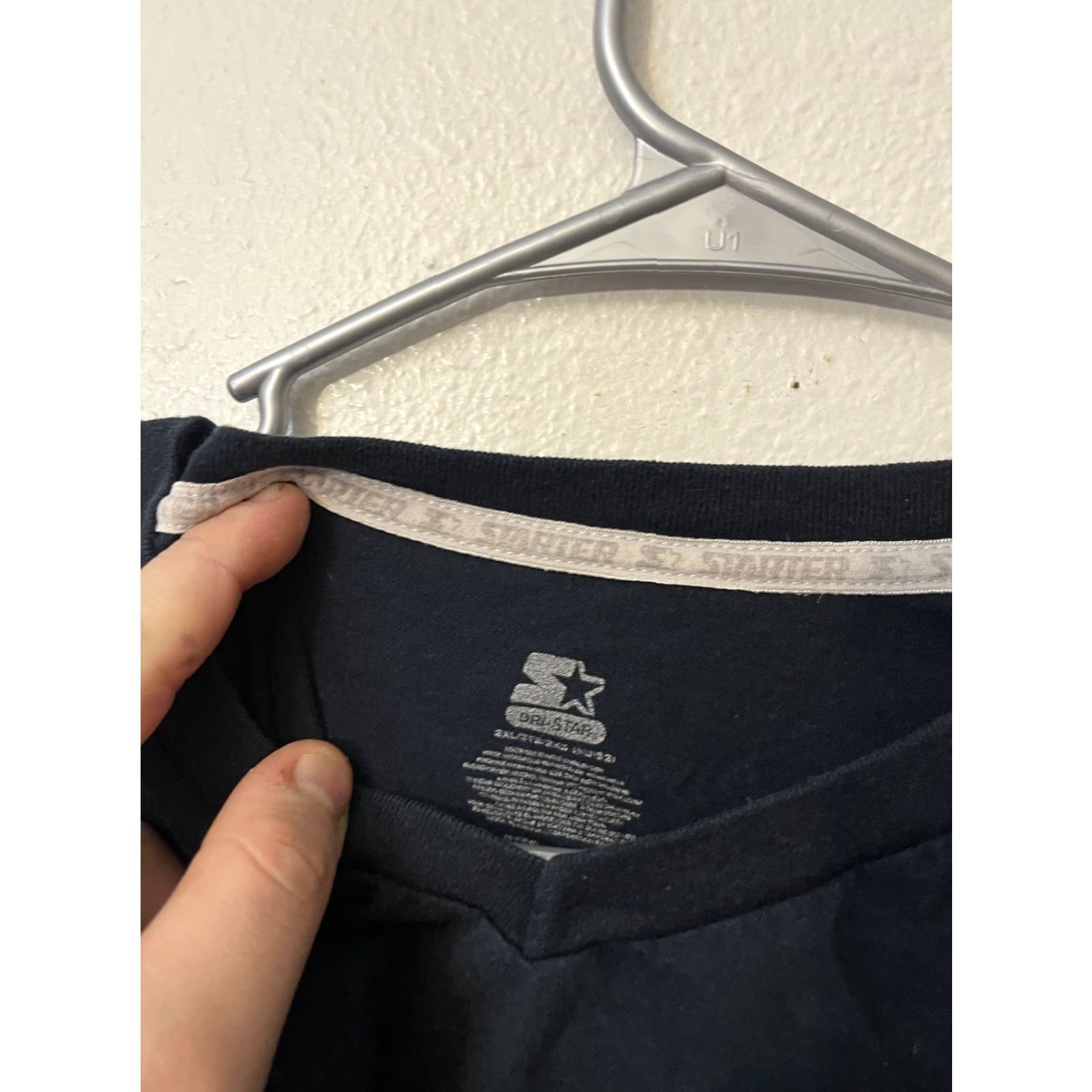 Starter **STATER Mens Blue Cotton T-Shirt - XXL - V-Neck** User: **Starter Mens Blue Cotton T-Shirt - XXL - V-Neck** Size US XXL / EU 58 / 5 - 3 Thumbnail