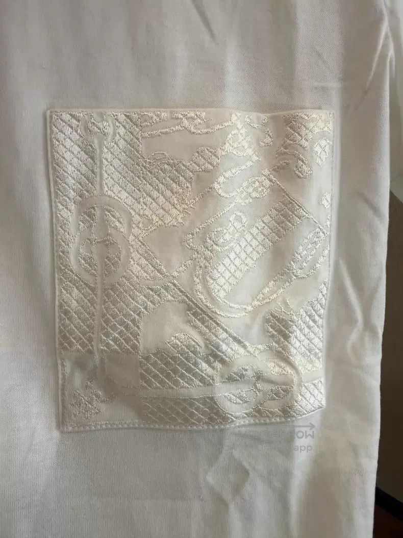 Hermes Hermes White pocket embroidered T-shirt Size XS / US 0-2 / IT 36-38 - 3 Thumbnail