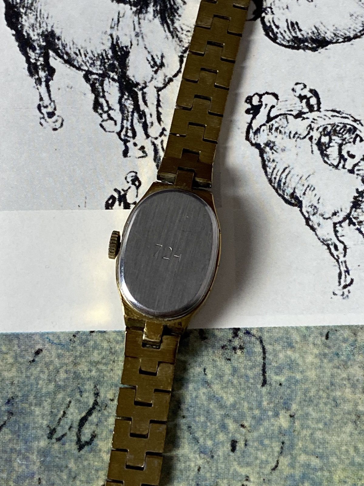 Japanese Brand Rare Retro Luch Watch Futuristic Avant Garde Japanese Style Size ONE SIZE - 4 Thumbnail