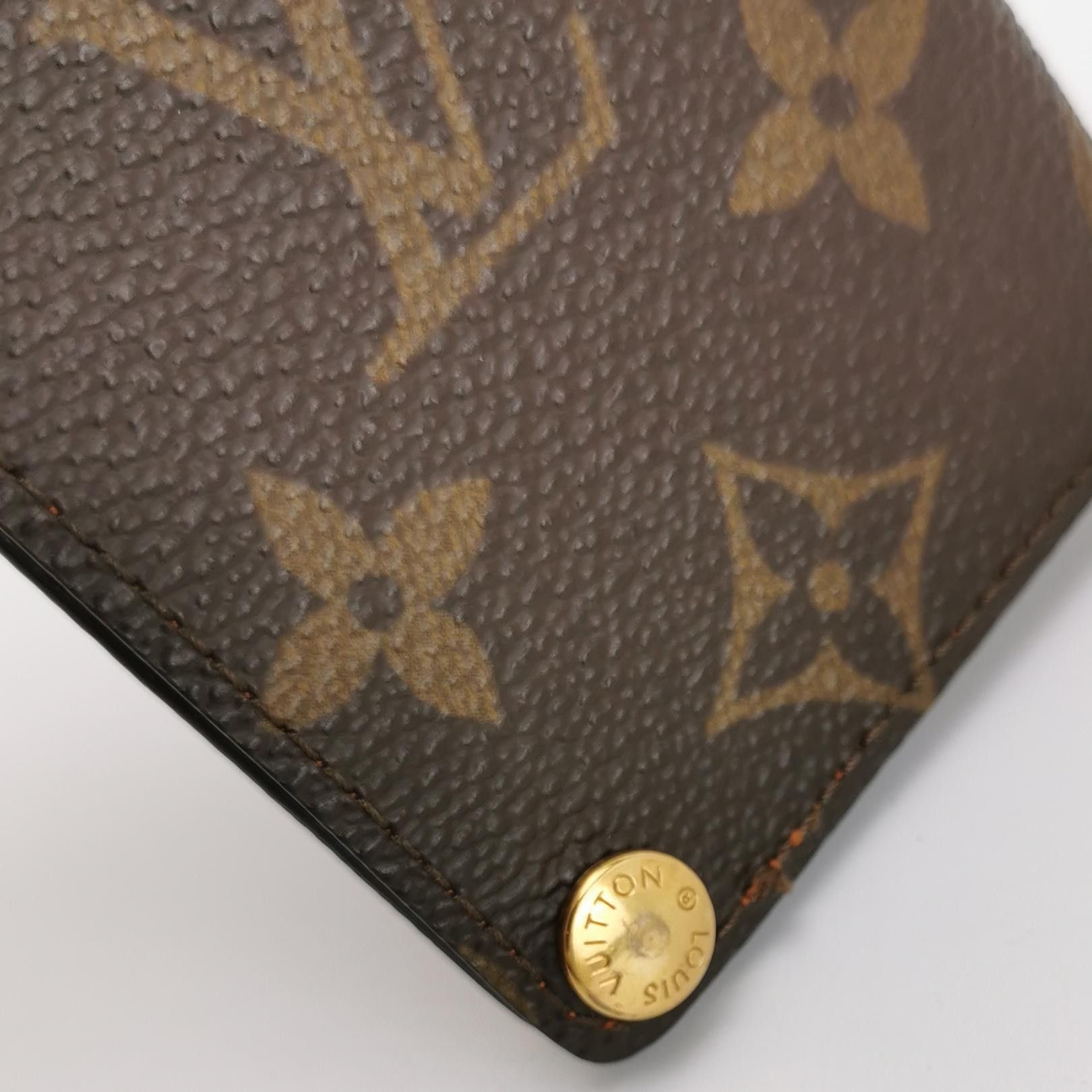 Louis Vuitton Louis Vuitton (LV) Old Passport Holder with Monogram -y2506 Size ONE SIZE - 5 Thumbnail